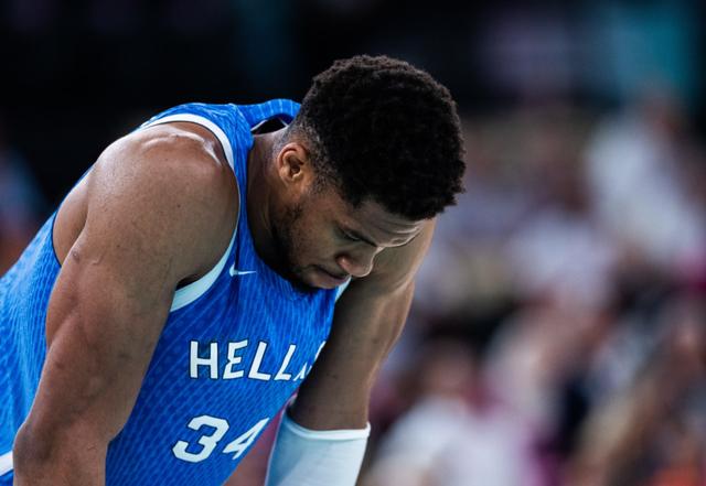 开云体验APP官网入口-日本队不断突破！，字母哥连续五场比赛得分超过表现优异赢得满堂喝彩的简单介绍-开云体验APP官网入口