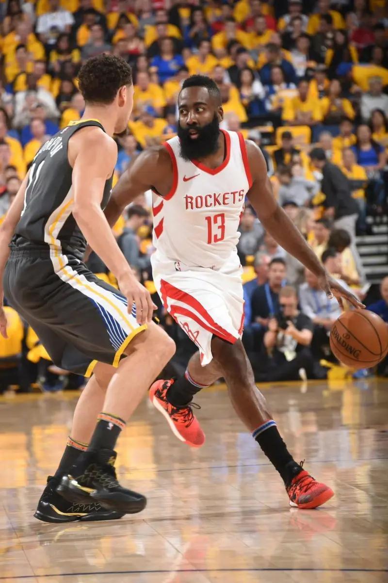 开云-哈登官方宣布晋级下一阶段新规，热火引发争议！赛场气氛高涨-开云